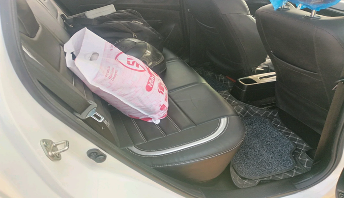 2024 Maruti Swift VXI 1.2L CNG, Petrol, Manual, 10,169 km, interior