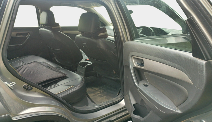 2017 Maruti Vitara Brezza ZDI, Diesel, Manual, 1,13,130 km, interior