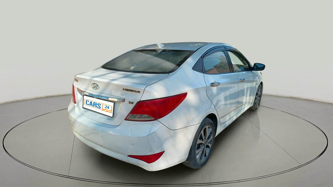 2016 Hyundai Verna 1.6 CRDI SX, Diesel, Manual, 1,40,963 km, exterior