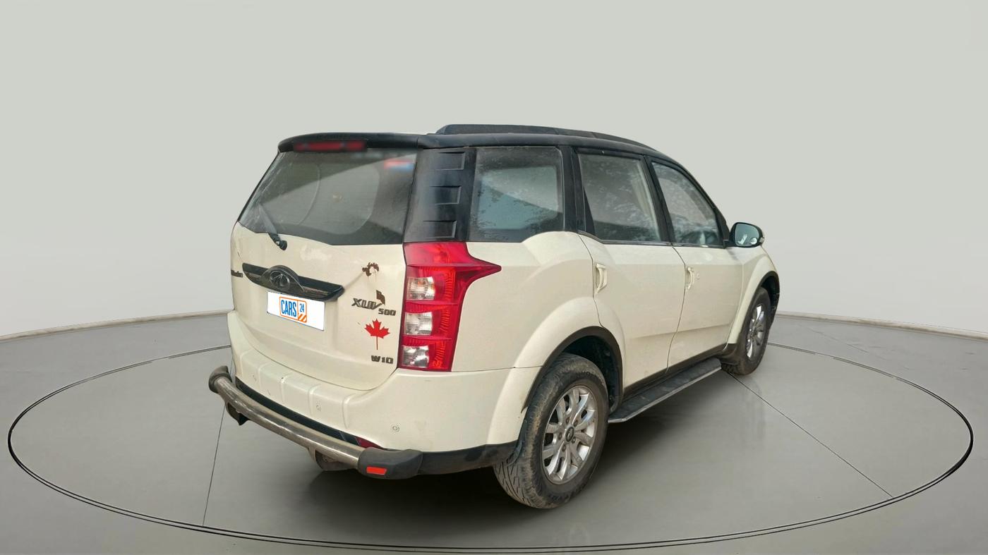 2015 Mahindra XUV500 W10, Diesel, Manual, 88,500 km, exterior
