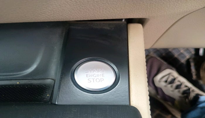 2017 Audi A4 35 TDI Technology, Diesel, Automatic, 82,944 km, interior