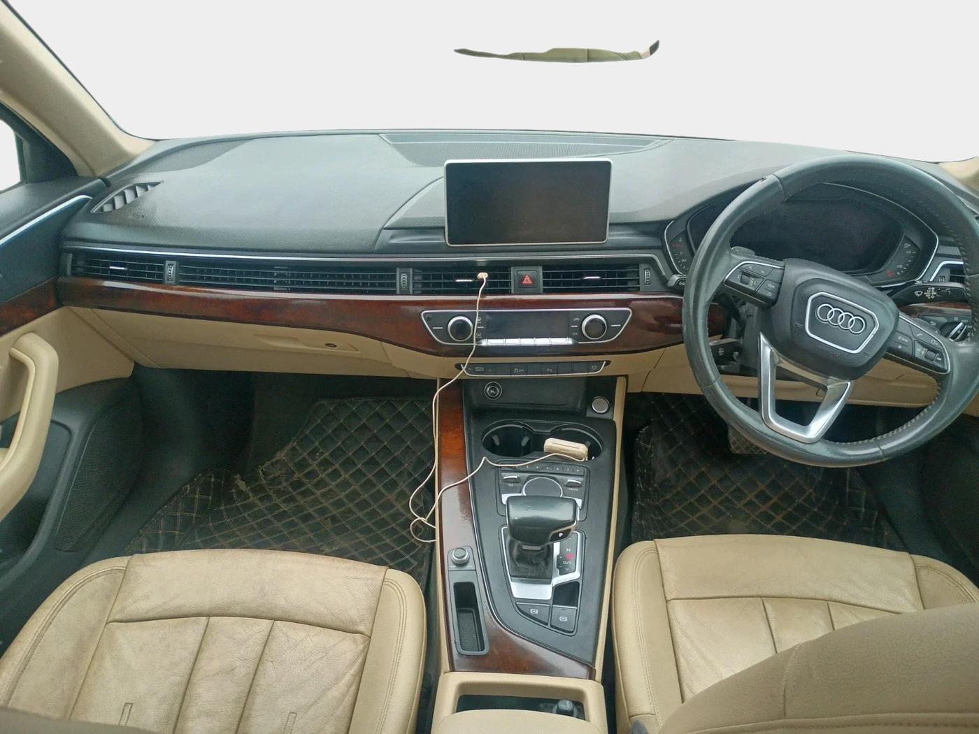 2017 Audi A4 35 TDI Technology, Diesel, Automatic, 82,944 km, interior