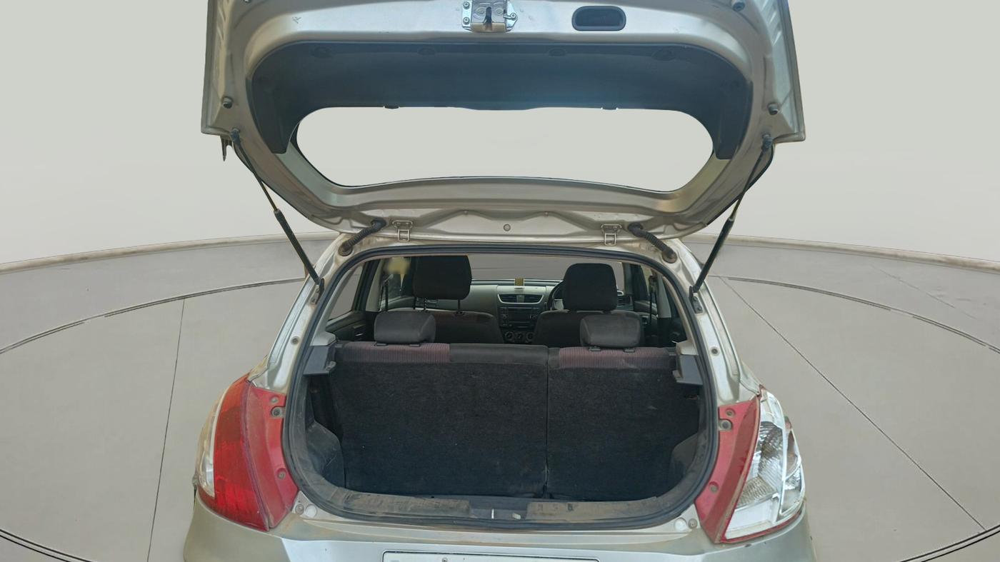 2016 Maruti Swift VXI, Petrol, Manual, 98,000 km, exterior