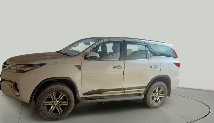 2019 Toyota Fortuner 2.8 4X2 MT, Diesel, Manual, 79,233 km, exterior