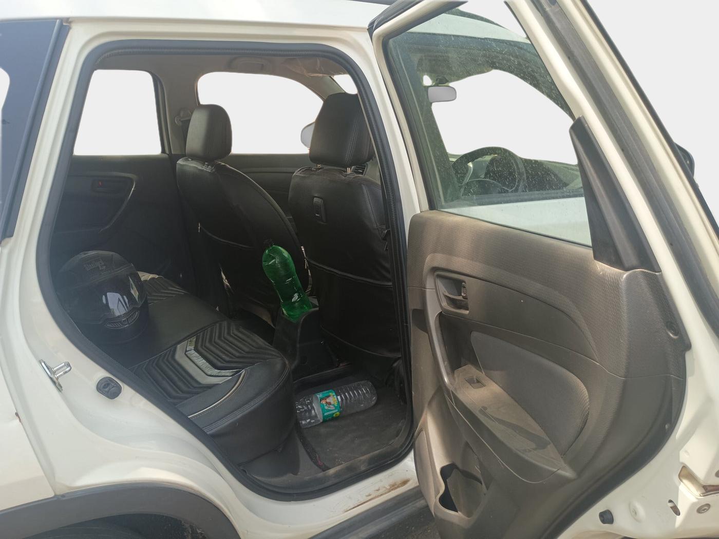 2018 Maruti Vitara Brezza VDI (O), Diesel, Manual, 39,745 km, interior
