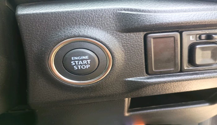 2020 Maruti Vitara Brezza VXI, Petrol, Manual, 15,577 km, interior