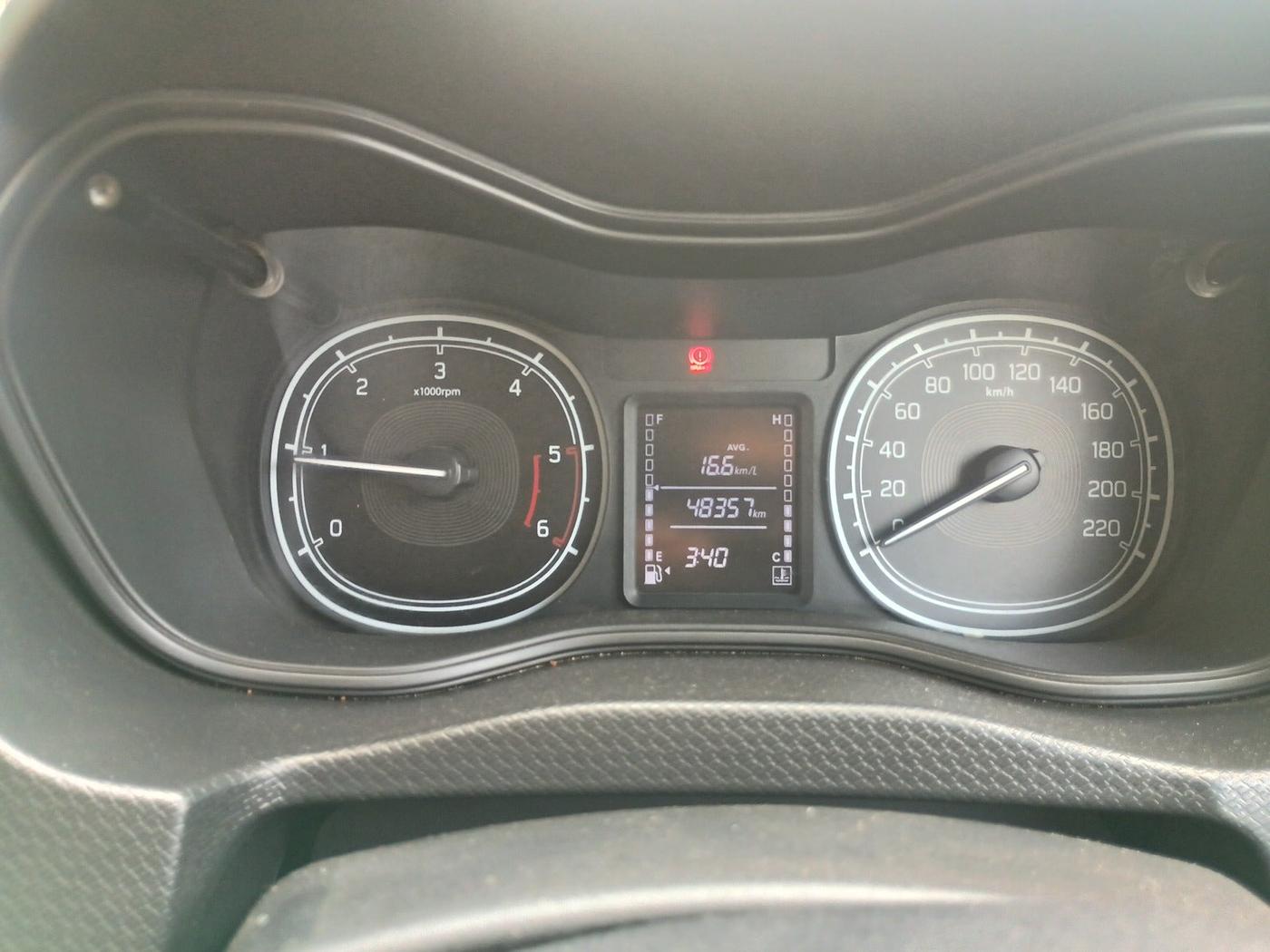 2017 Maruti Vitara Brezza VDI (O), Diesel, Manual, 48,357 km, interior