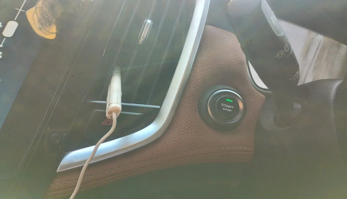 2021 MG HECTOR PLUS SHARP 2.0 DIESEL TURBO MT 6-STR, Diesel, Manual, 81,831 km, interior