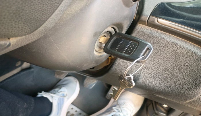 2015 Honda City 1.5L I-VTEC V MT, Petrol, Manual, 2,54,780 km, interior