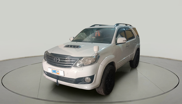 2016 Toyota Fortuner 3.0 4X2 MT, Diesel, Manual, 1,29,759 km, exterior