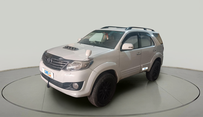 2016 Toyota Fortuner 3.0 4X2 MT, Diesel, Manual, 1,29,759 km, exterior