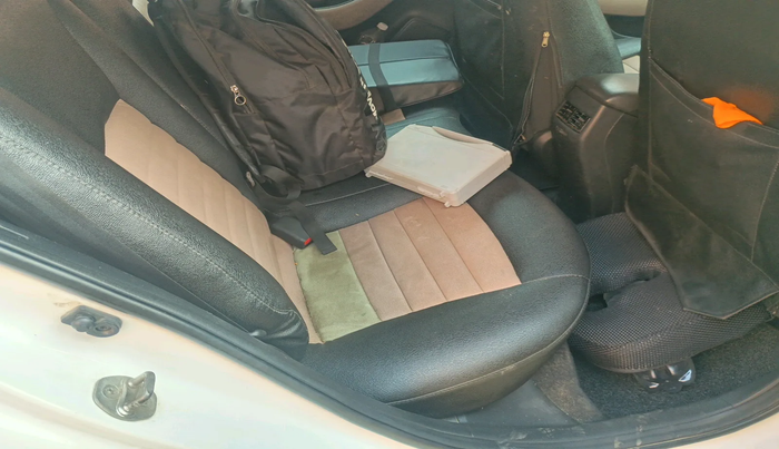 2016 Hyundai Elite i20 ASTA 1.4 CRDI, Diesel, Manual, 1,80,395 km, interior