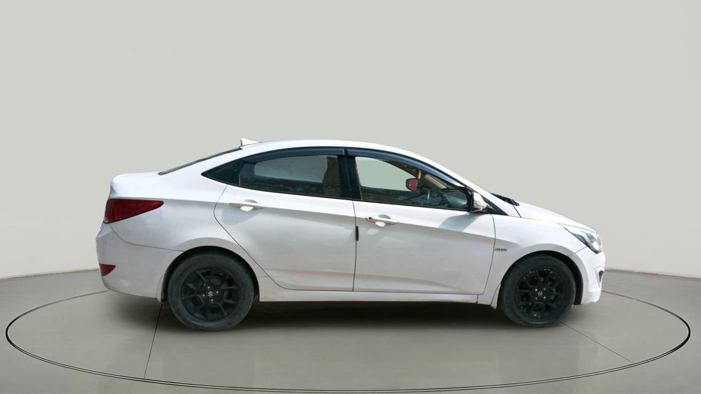 2015 Hyundai Verna FLUIDIC 4S 1.4 VTVT, CNG, Manual, 51,872 km, exterior