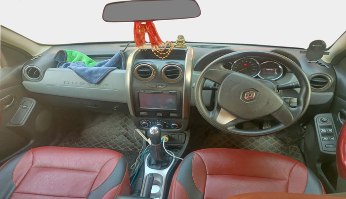 2018 Renault Duster 85 PS RXS MT DIESEL, Diesel, Manual, 72,810 km, interior