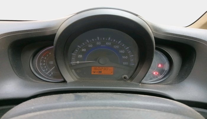 2015 Honda Amaze 1.2L I-VTEC S, CNG, Manual, 1,60,230 km, interior