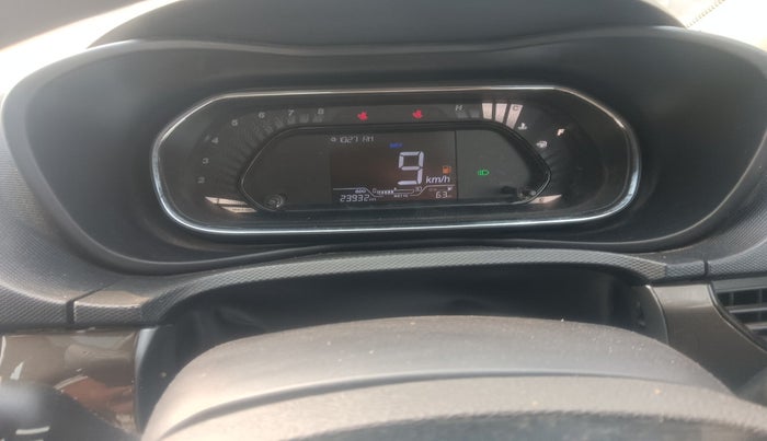 2022 Tata NEXON XM SUNROOF PETROL, Petrol, Manual, 23,932 km, interior