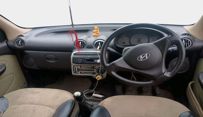 2011 Hyundai Santro Xing GL PLUS, Petrol, Manual, 99,647 km, interior