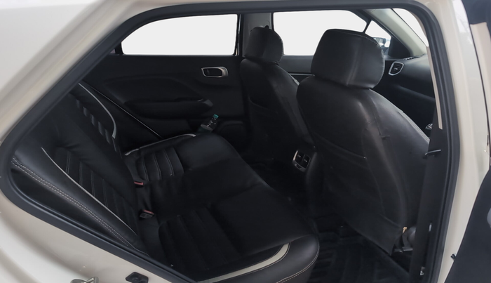 2021 Hyundai VENUE SX 1.0 TURBO, Petrol, Manual, 61,151 km, interior