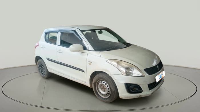 2017 Maruti Swift LXI, CNG, Manual, 1,32,430 km, exterior