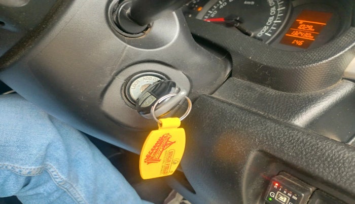 2017 Maruti Swift LXI, Petrol, Manual, 1,32,430 km, interior