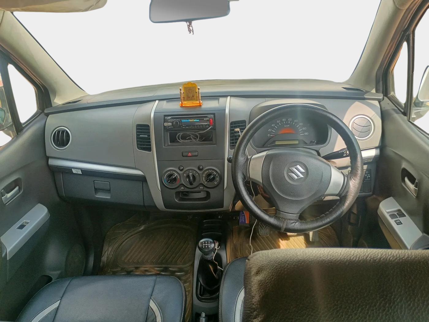 2011 Maruti Wagon R 1.0 LXI, Petrol, Manual, 31,257 km, interior