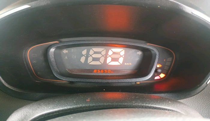 2018 Renault Kwid RXT 1.0 (O), Petrol, Manual, 85,650 km, interior