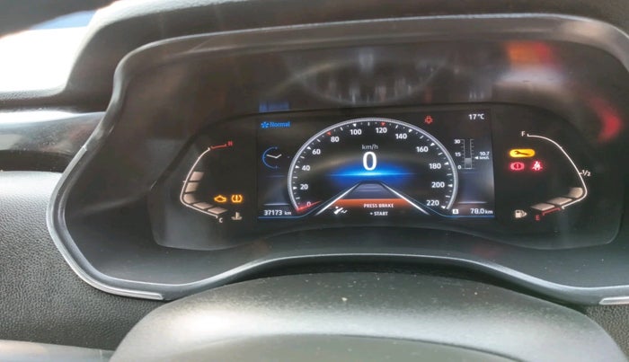 2023 Renault Kiger RXZ MT, Petrol, Manual, 37,173 km, interior