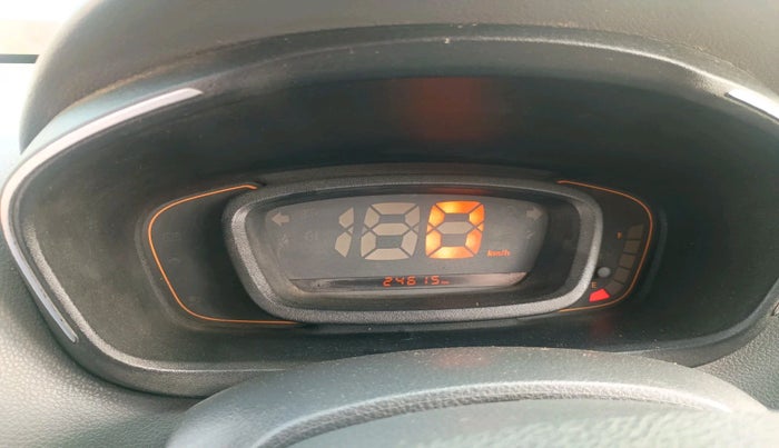 2016 Renault Kwid RXT 0.8, Petrol, Manual, 24,615 km, interior