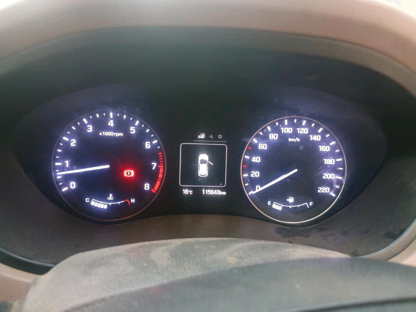 2016 Hyundai Elite i20 ASTA 1.2, Petrol, Manual, 1,15,643 km, interior