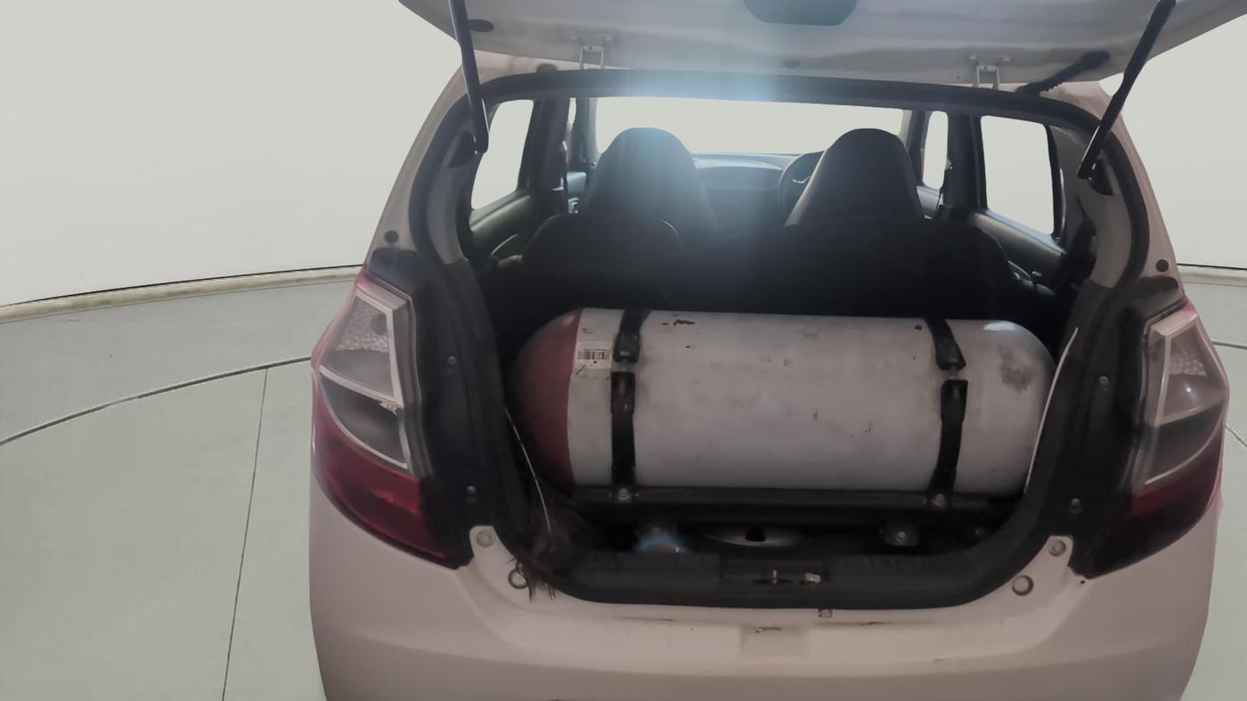 2016 Maruti Alto K10 LXI CNG, Petrol, Manual, 2,10,580 km, exterior