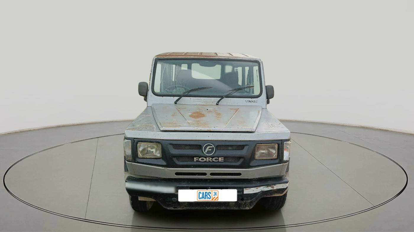2019 Force Motors TRAX CRUISER 10 SEATER DIESEL, Diesel, Manual, 2,14,316 km, exterior
