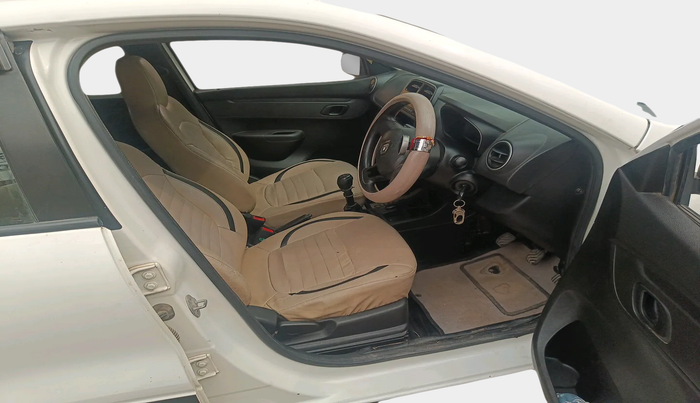 2019 Renault Kwid RXL, Petrol, Manual, 43,208 km, interior