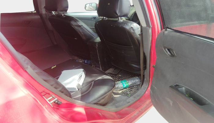 2013 Chevrolet Beat LT PETROL, CNG, Manual, 1,18,422 km, interior