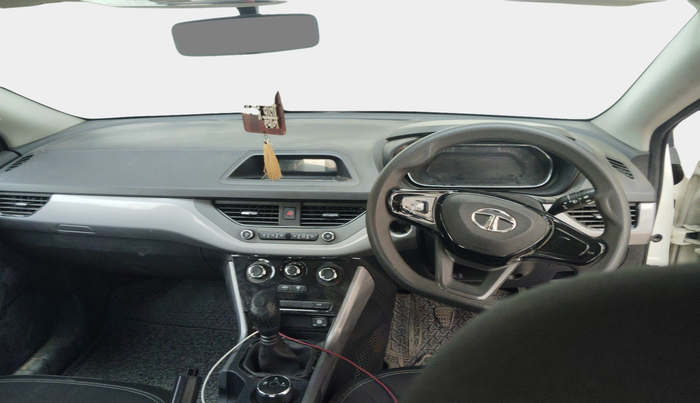 2020 Tata NEXON XM PETROL, CNG, Manual, 82,591 km, interior