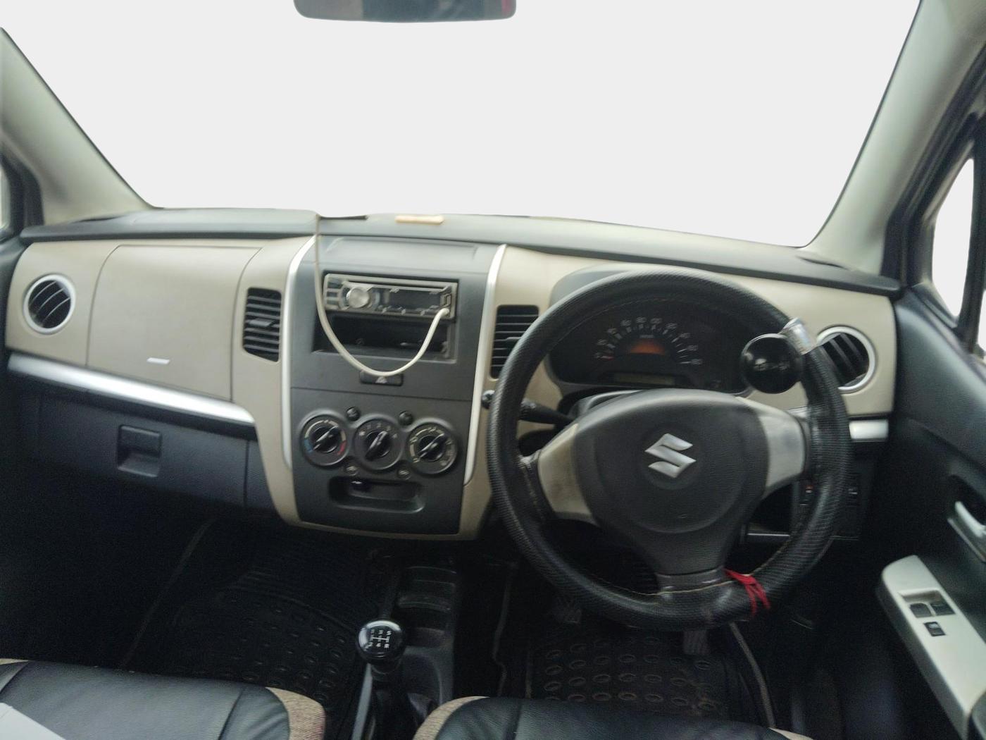 2013 Maruti Wagon R 1.0 LX, Petrol, Manual, 35,554 km, interior