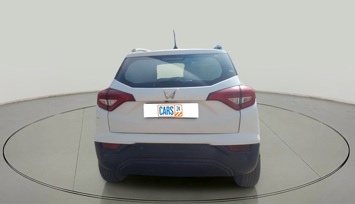 2020 Mahindra XUV300 W4 1.5 DIESEL, Diesel, Manual, 1,12,577 km, exterior