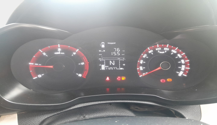 2020 Mahindra XUV300 W4 1.5 DIESEL, Diesel, Manual, 1,12,577 km, interior