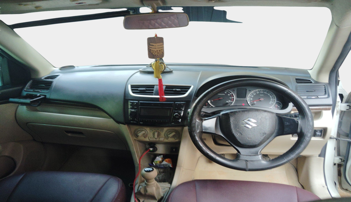 2015 Maruti Swift Dzire VXI, CNG, Manual, 2,65,601 km, interior