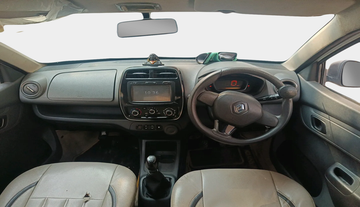 2016 Renault Kwid RXT 0.8 (O), Petrol, Manual, 1,05,940 km, interior