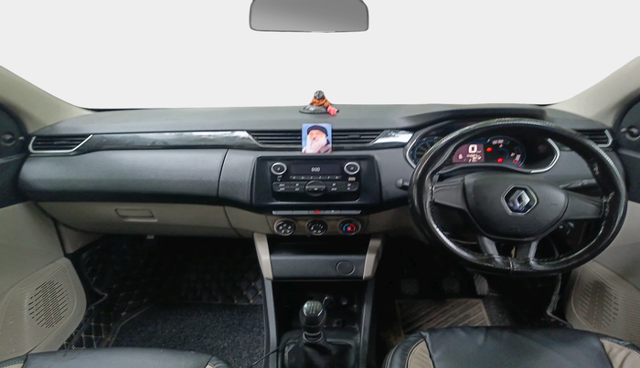 2021 Renault TRIBER RXL MT, Petrol, Manual, 44,087 km, interior