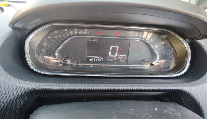 2022 Tata Tiago XZ PLUS PETROL, Petrol, Manual, 42,711 km, interior