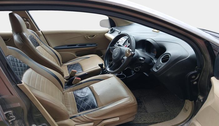 2015 Honda Amaze 1.5L I-DTEC S, Diesel, Manual, 1,25,426 km, interior