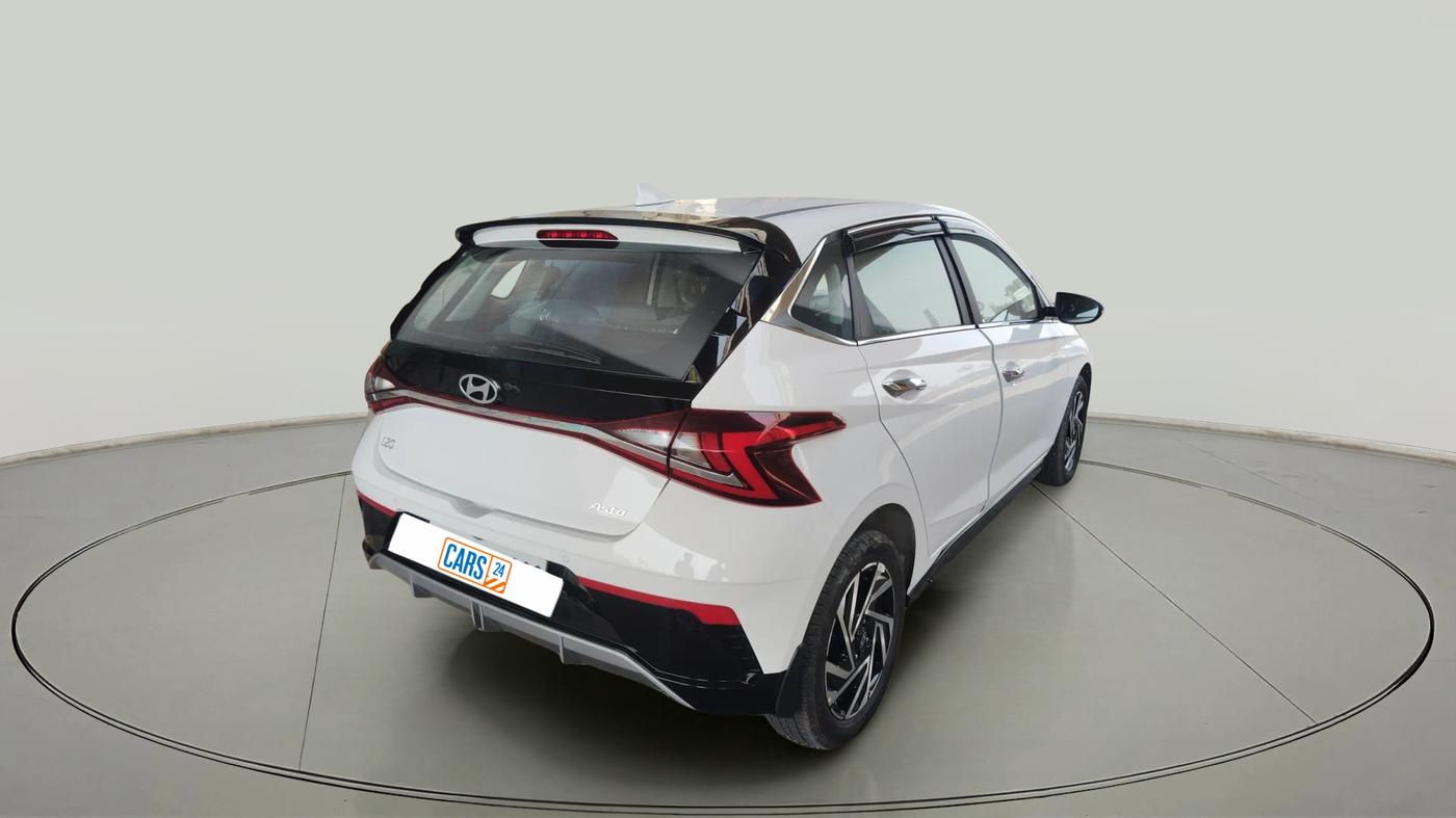 2025 Hyundai NEW I20 ASTA 1.2 MT, Petrol, Manual, 15,428 km, exterior