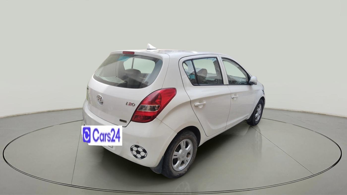 2012 Hyundai i20 SPORTZ 1.2, CNG, Manual, 1,25,347 km, exterior