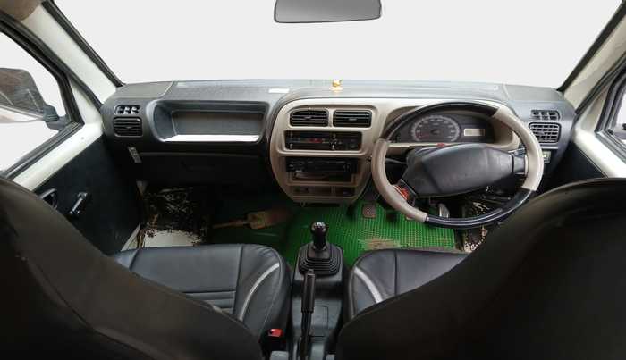 2017 Maruti Eeco 5 STR WITH A/C+HTR CNG, Petrol, Manual, 2,00,199 km, interior