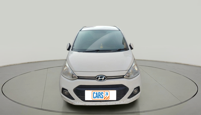 2016 Hyundai Grand i10 SPORTZ 1.2 KAPPA VTVT, CNG, Manual, 1,06,993 km, exterior
