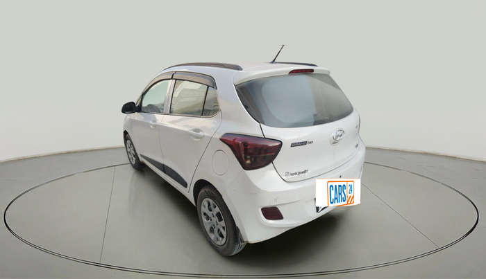 2016 Hyundai Grand i10 SPORTZ 1.2 KAPPA VTVT, CNG, Manual, 1,06,993 km, exterior