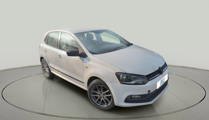 2014 Volkswagen Polo COMFORTLINE 1.5L, Diesel, Manual, 1,51,411 km, exterior