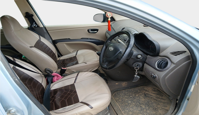 2011 Hyundai i10 MAGNA 1.2, Petrol, Manual, 1,46,776 km, interior