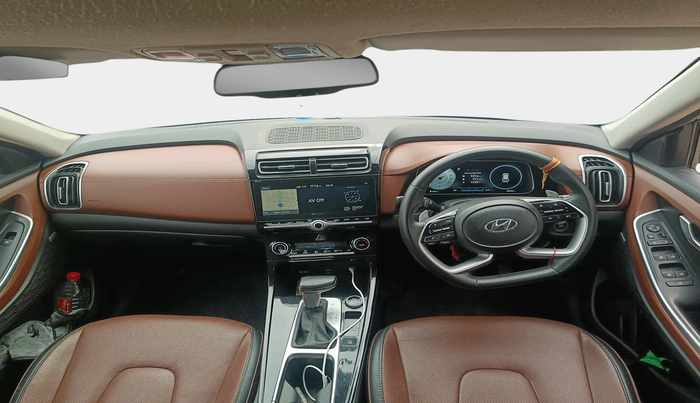 2021 Hyundai ALCAZAR PLATINUM(O) 7STR 1.5 AT, Diesel, Automatic, 80,445 km, interior